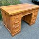 Petit bureau à caissons américain meuble ancien bois art décoratif deco années 50 indus métier atelier administration