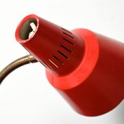 Lampe de table scandinave rouge Gemi, années 1960