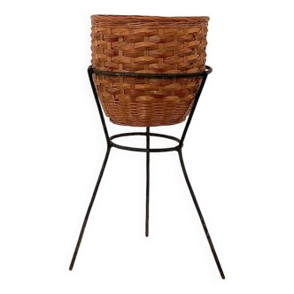 Porte-vase : fer forgé et osier