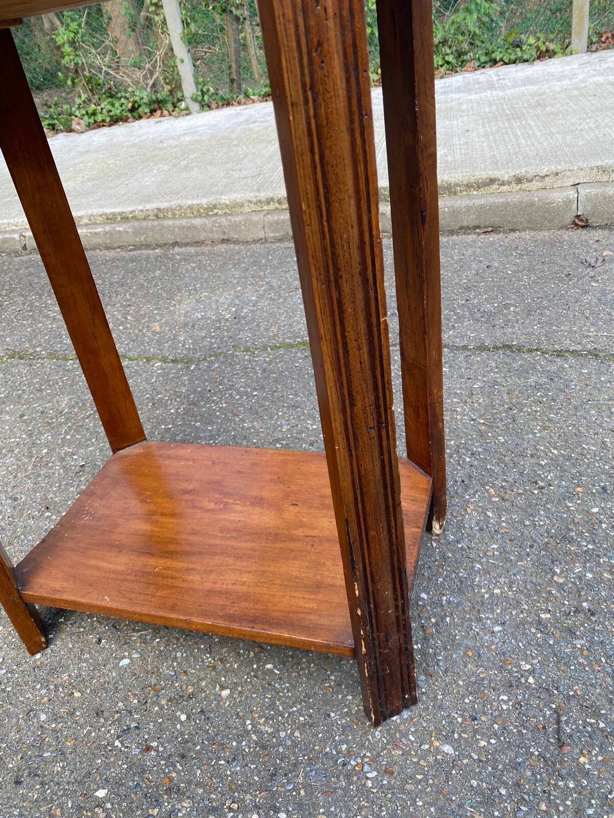 Étagère art déco 1960 en bois massif avec tiroir