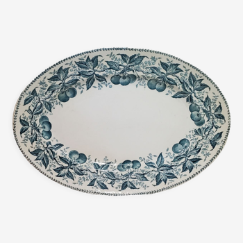 Oval dish of the faience factory of Badonviller of T.Fénal model Cherries, iron earth