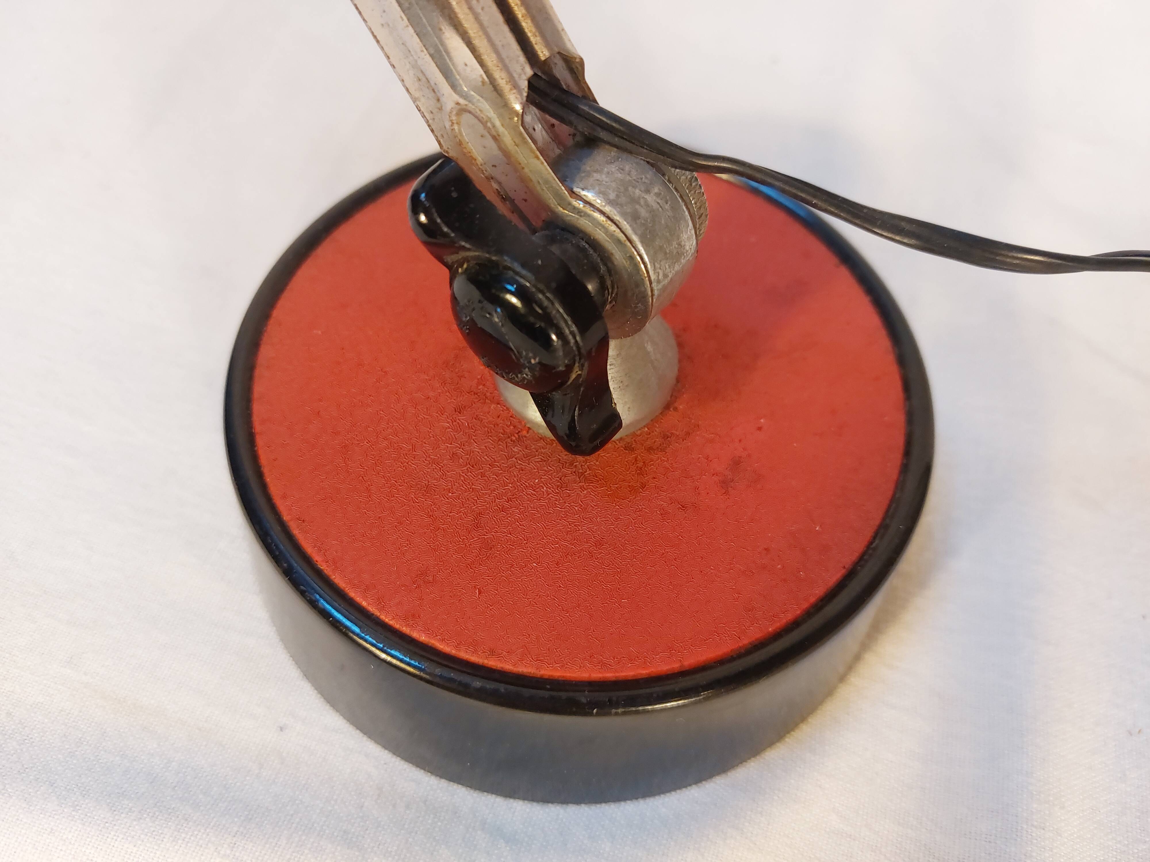 Vintage red articulated desk lamp - 70s/80s