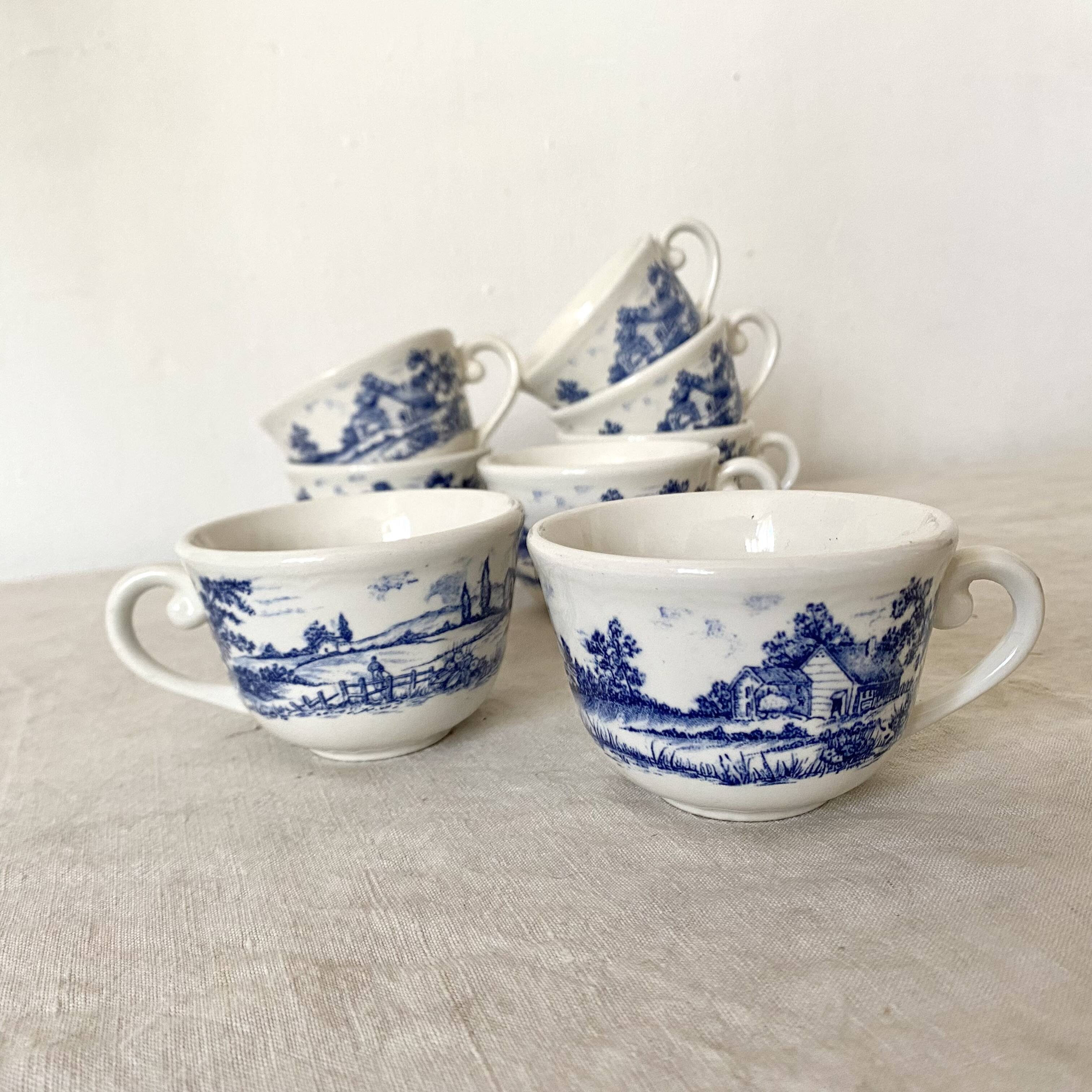 Tasses en porcelaine anglaise