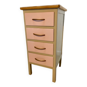 Beige and pale pink revamped 4-drawer bedside table