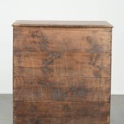 Large antique English blonde oak chest of drawers from the 18th century
