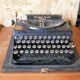 Typewriter remington portable model 5t
