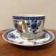 Tasse à thé en porcelaine Wallendorf avec soucoupe, Echt Kobalt, motif fleur bleue
