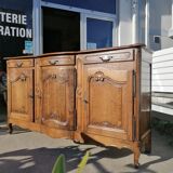 3-door oak row
