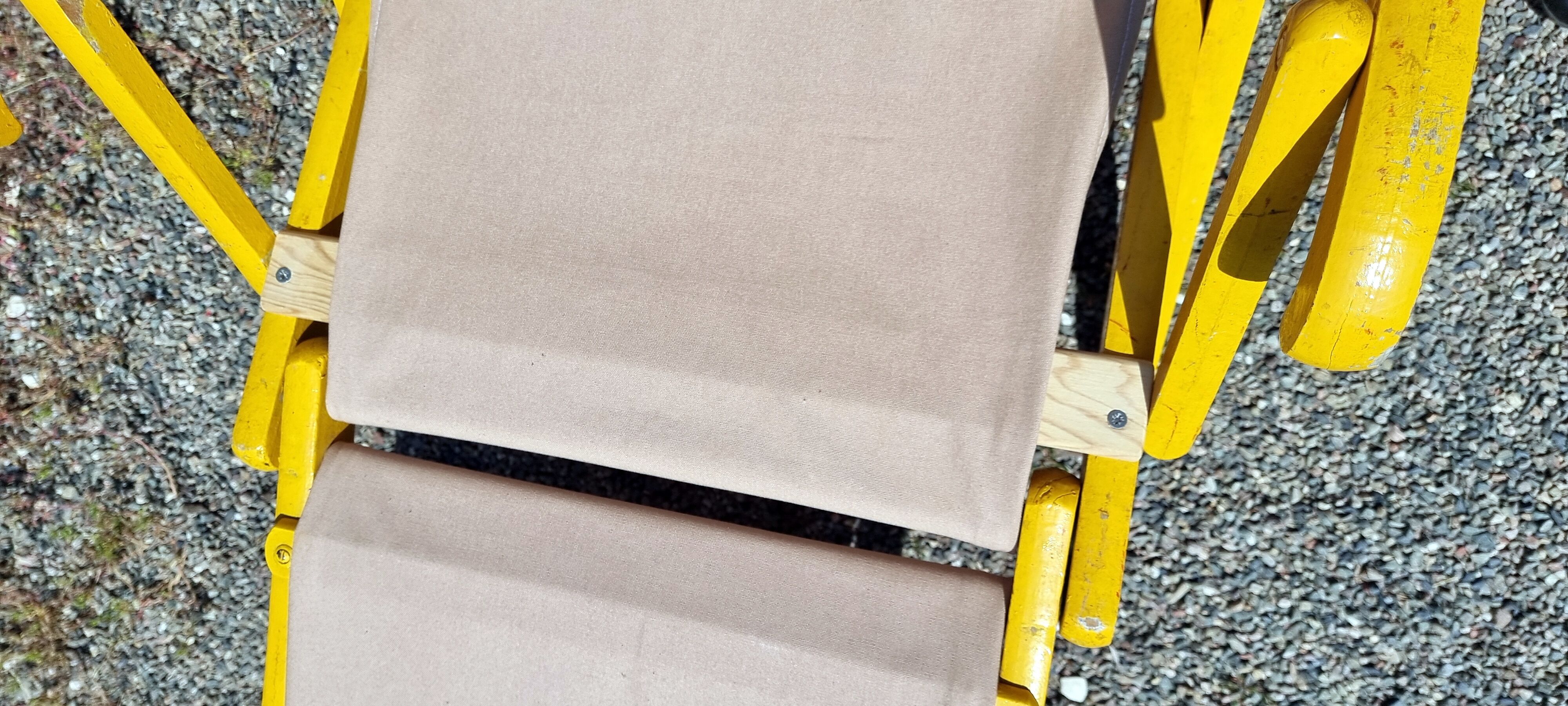 Chilean transat with footrest