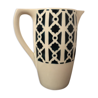 Pichet en faïence motifs rétro