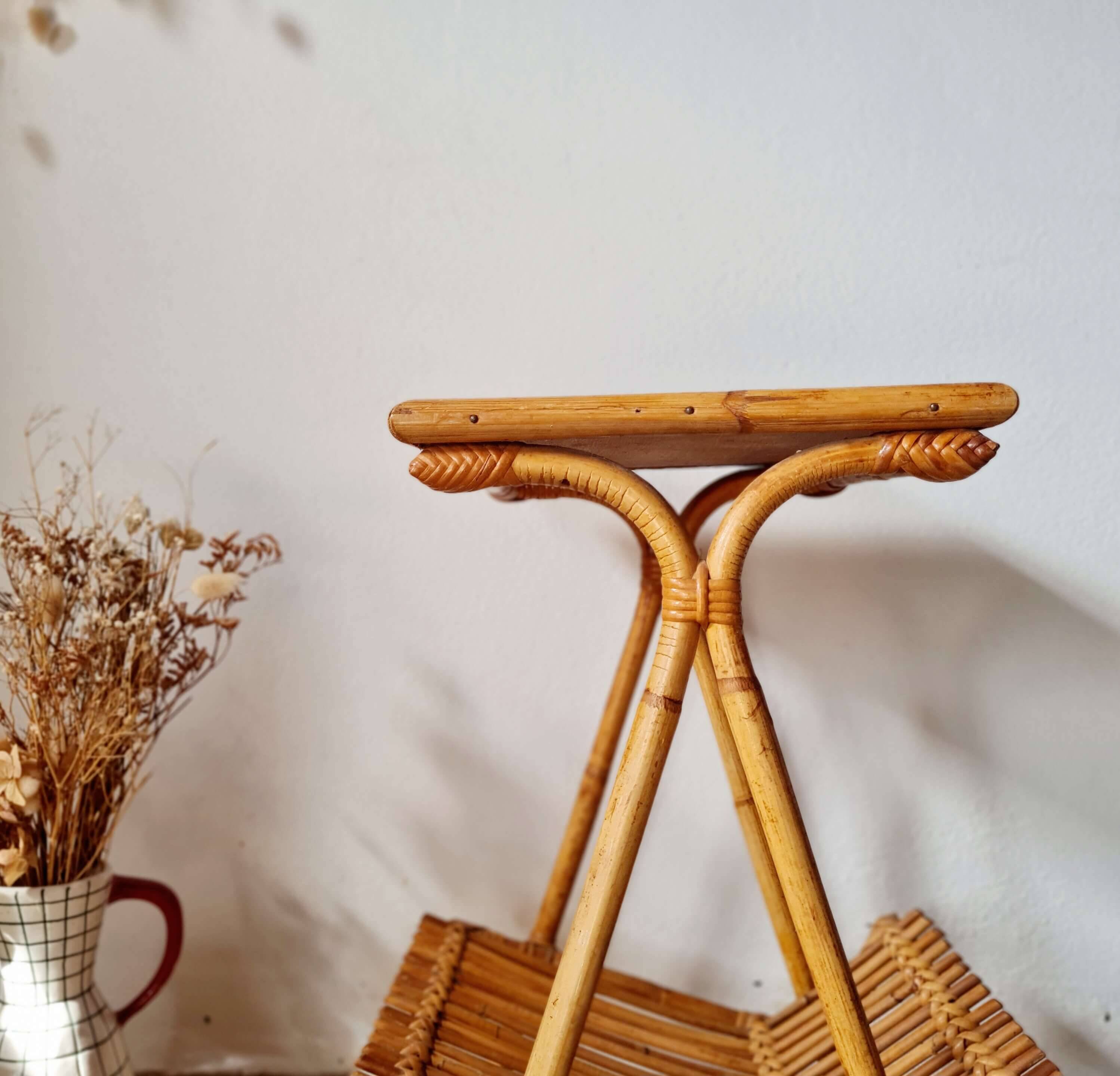 Side table magazine rack in rattan - 1960s design