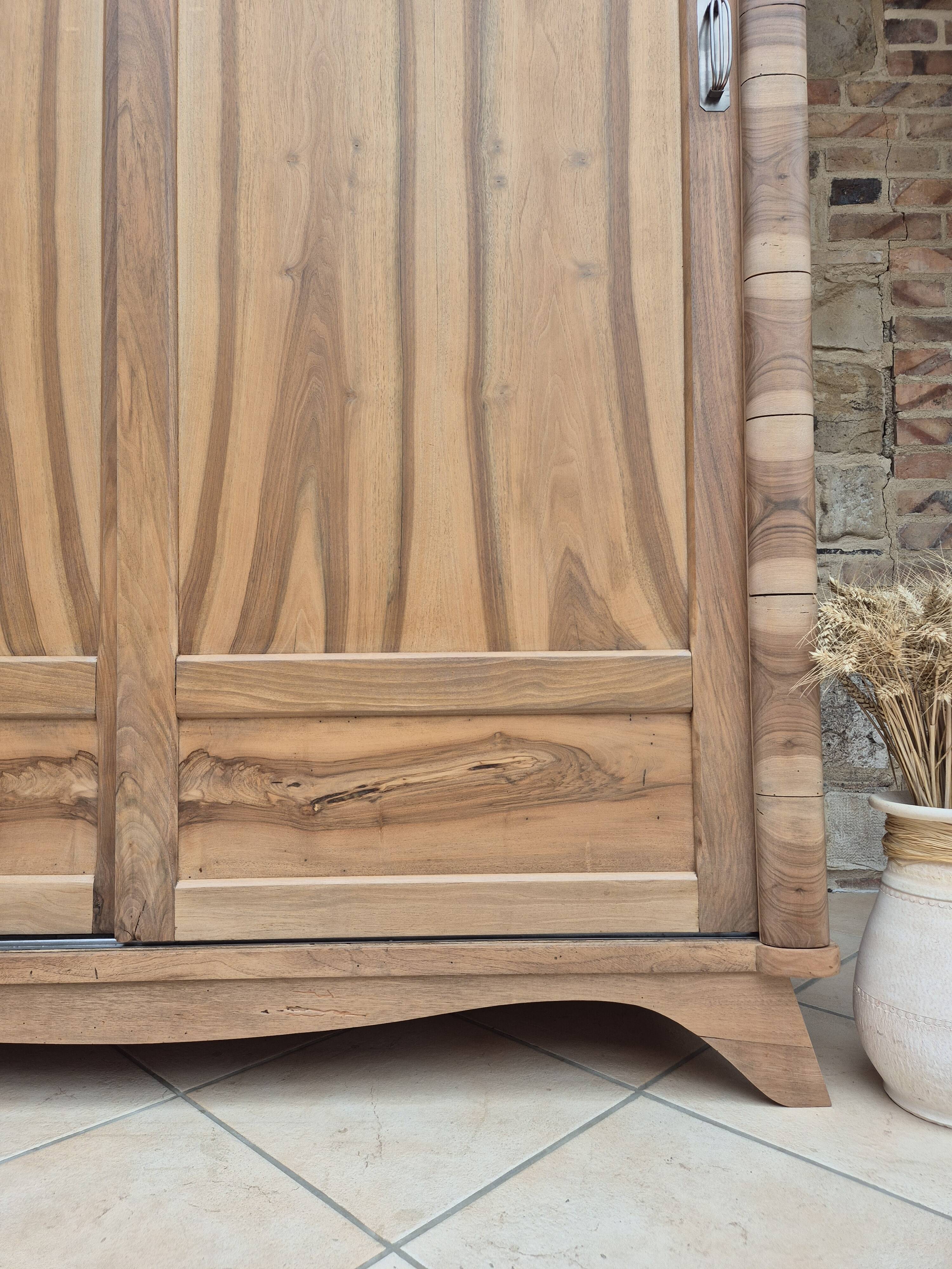 Armoire art déco