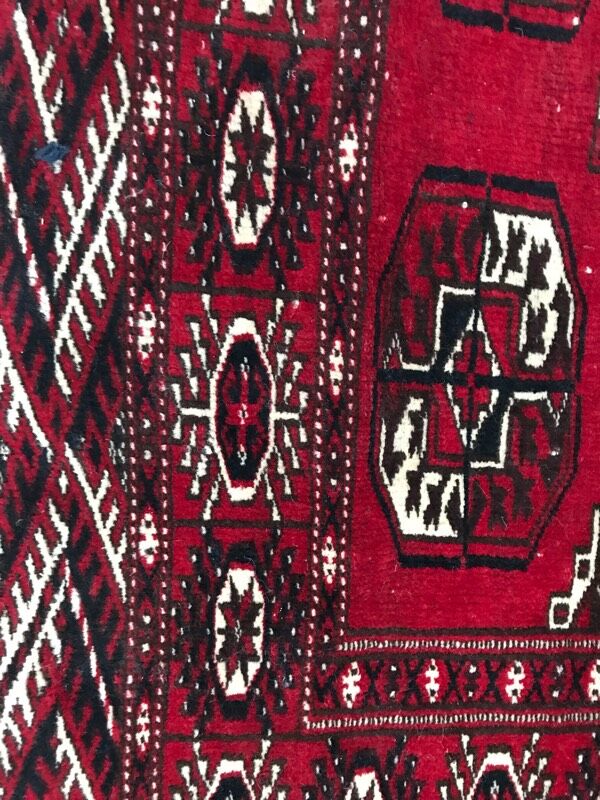 Carpet  afghan bokhara  109 x 152 cm