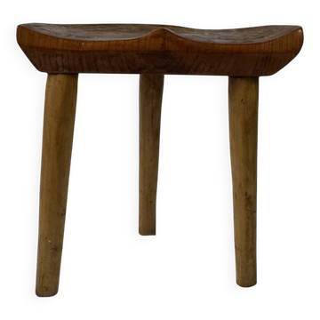 Vintage wooden tripod stool, France, 1960.