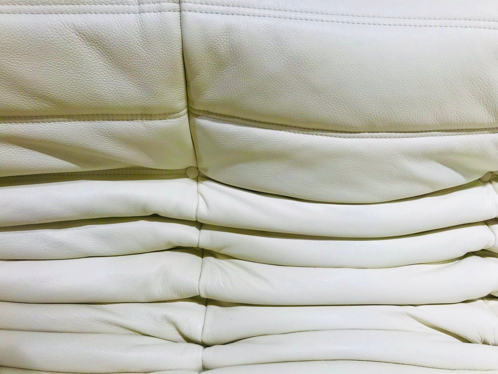 French Togo sofa in white cow leather by Michel Ducaroy for Ligne Roset.