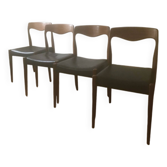 Set of 4 Scandinavian chairs 1960