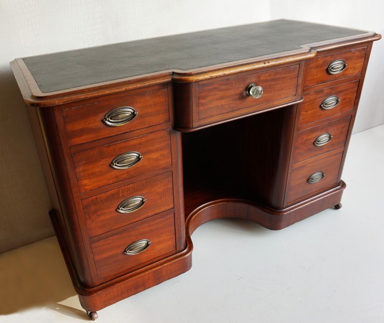 Bureau antique