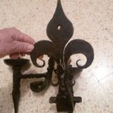Pair of wrought iron "fleur de lys" torch lights 1 light