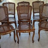 Round table and 6 chairs