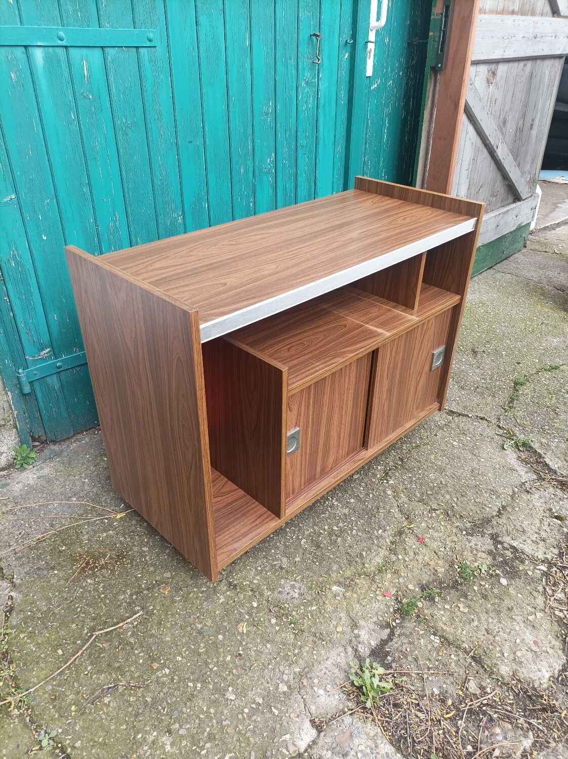 Meuble de rangement 1970 vintage