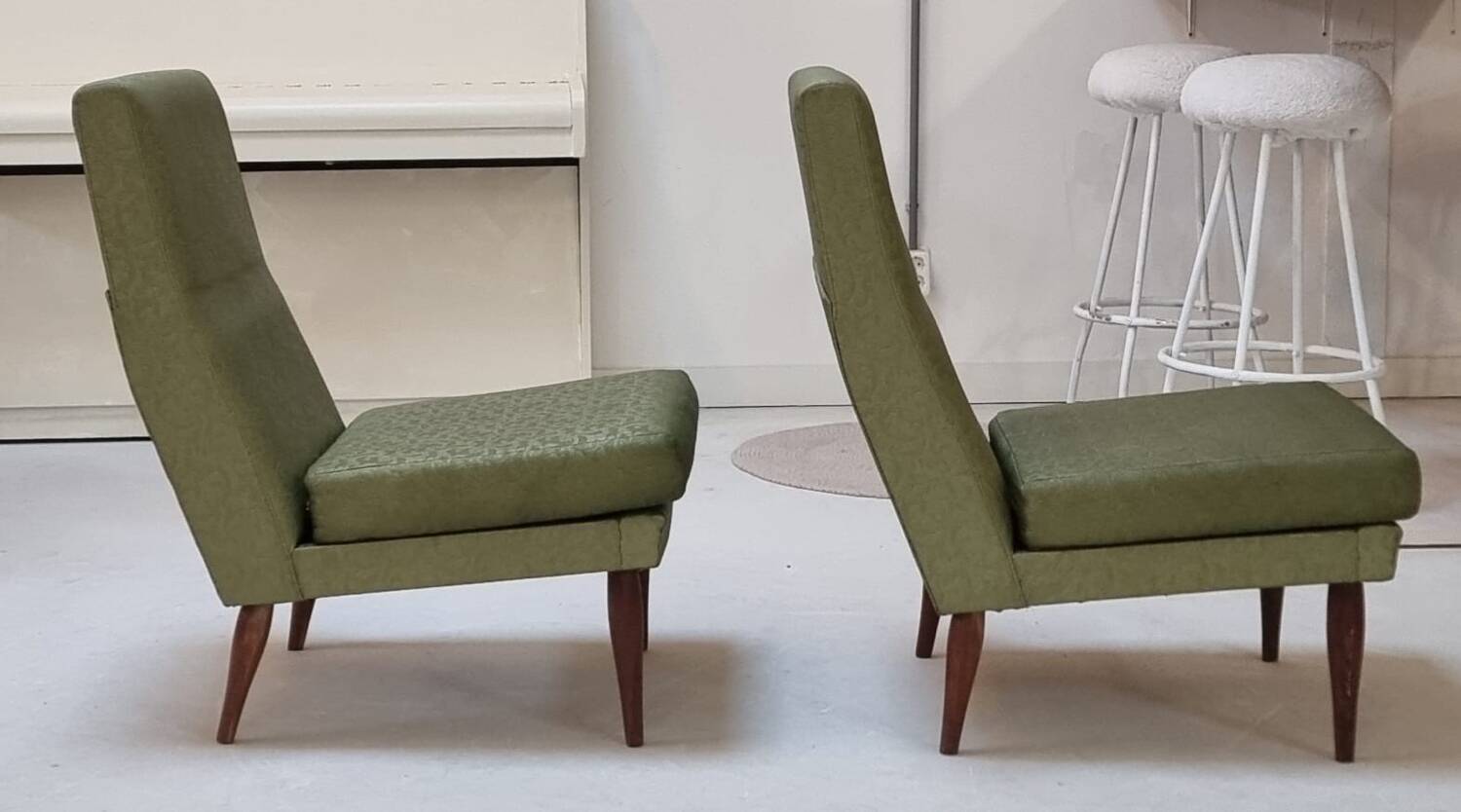 Fauteuils du milieu du siècle