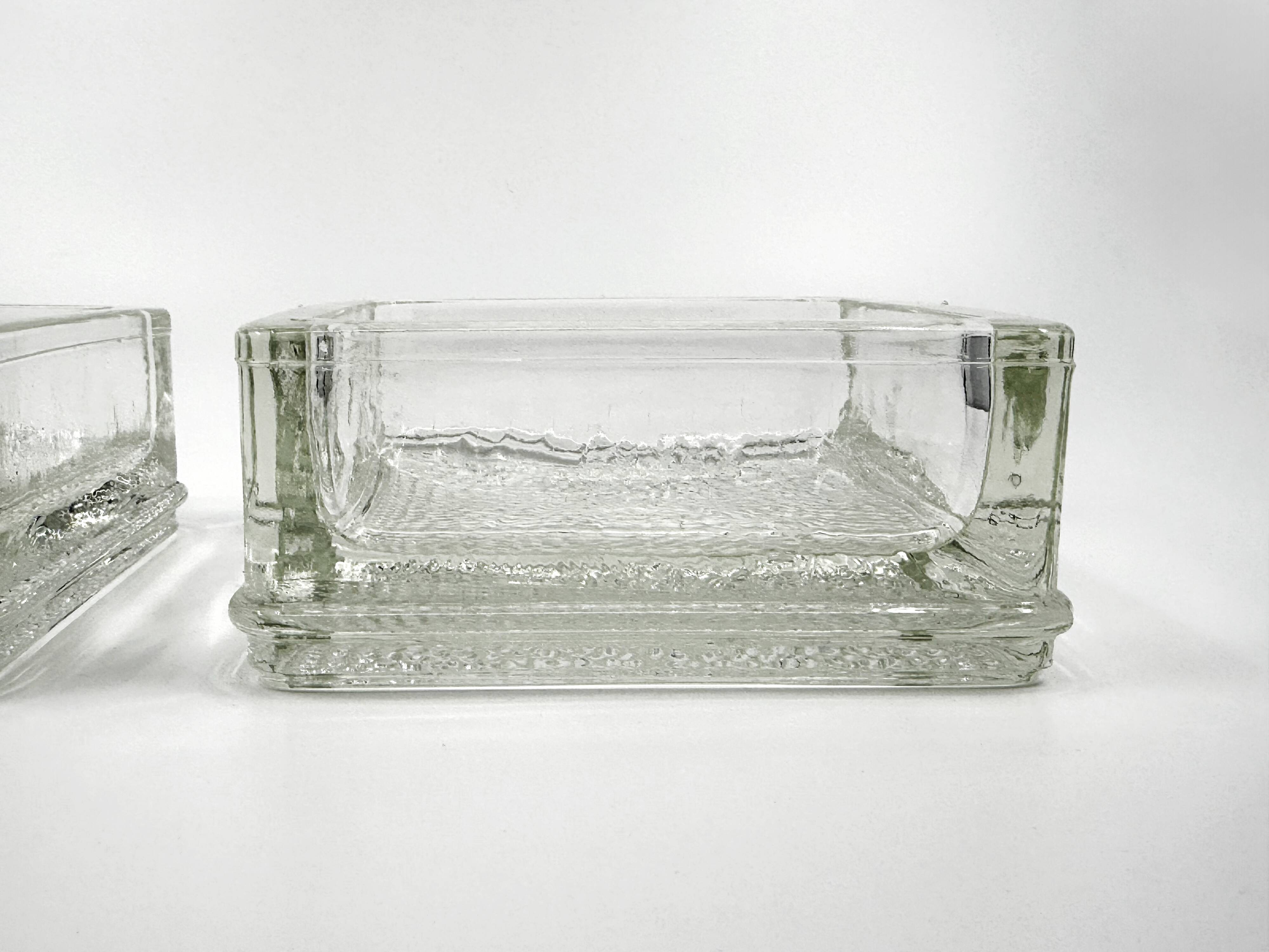 2 Pocket emptiers/ashtrays/paperweights • Lumax • Saint-Gobain • 1950