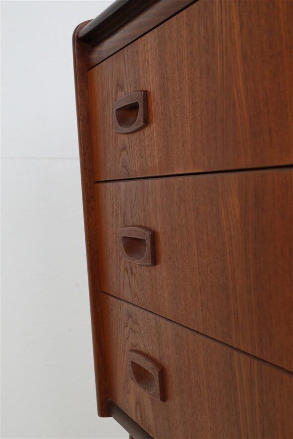 Mid-century teak bureau / secretary desk / Danish modern design / 1960s