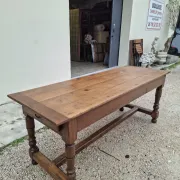 Rustic Burgundy farmhouse table from the 18th century in solid oak.