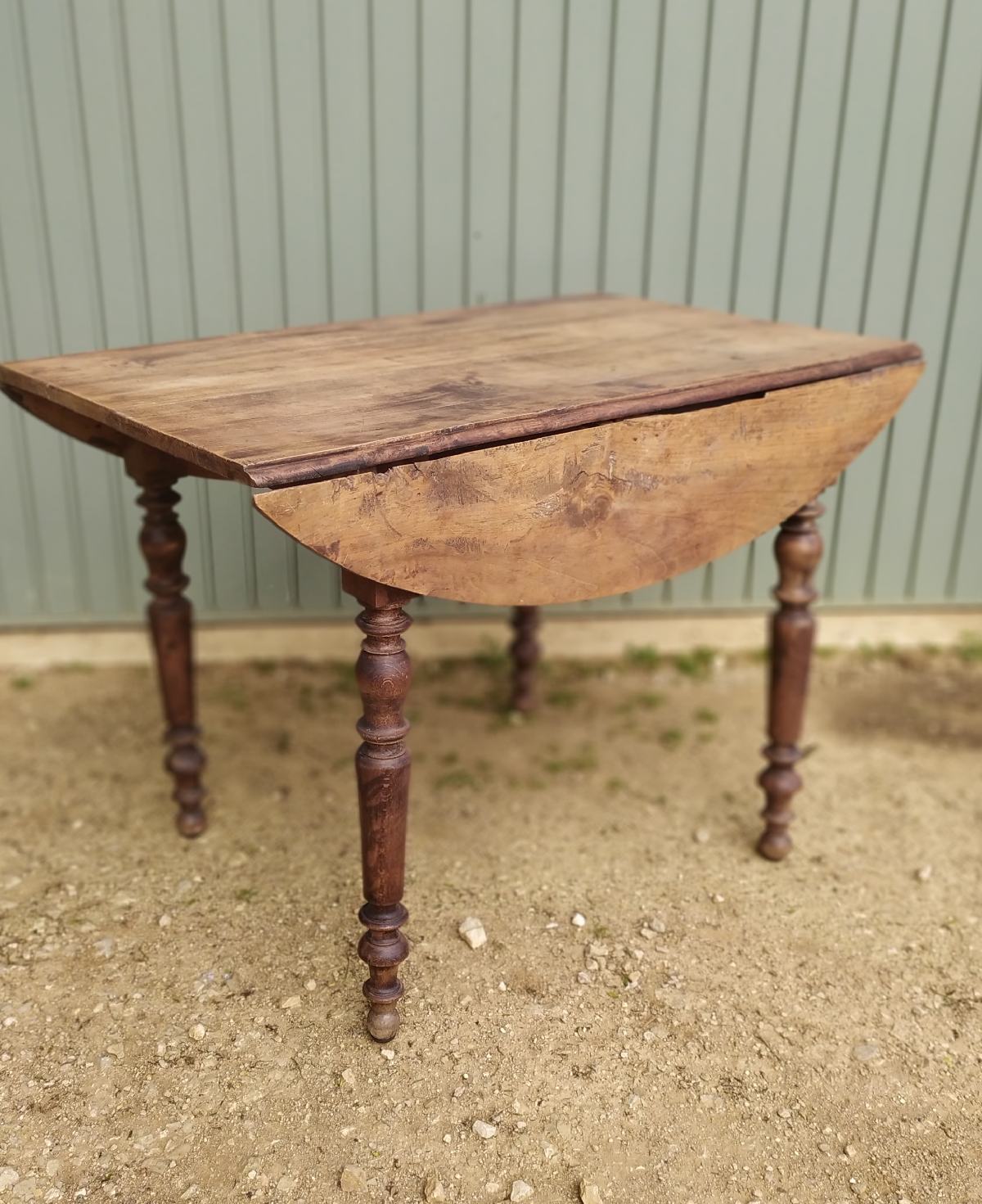 Old table