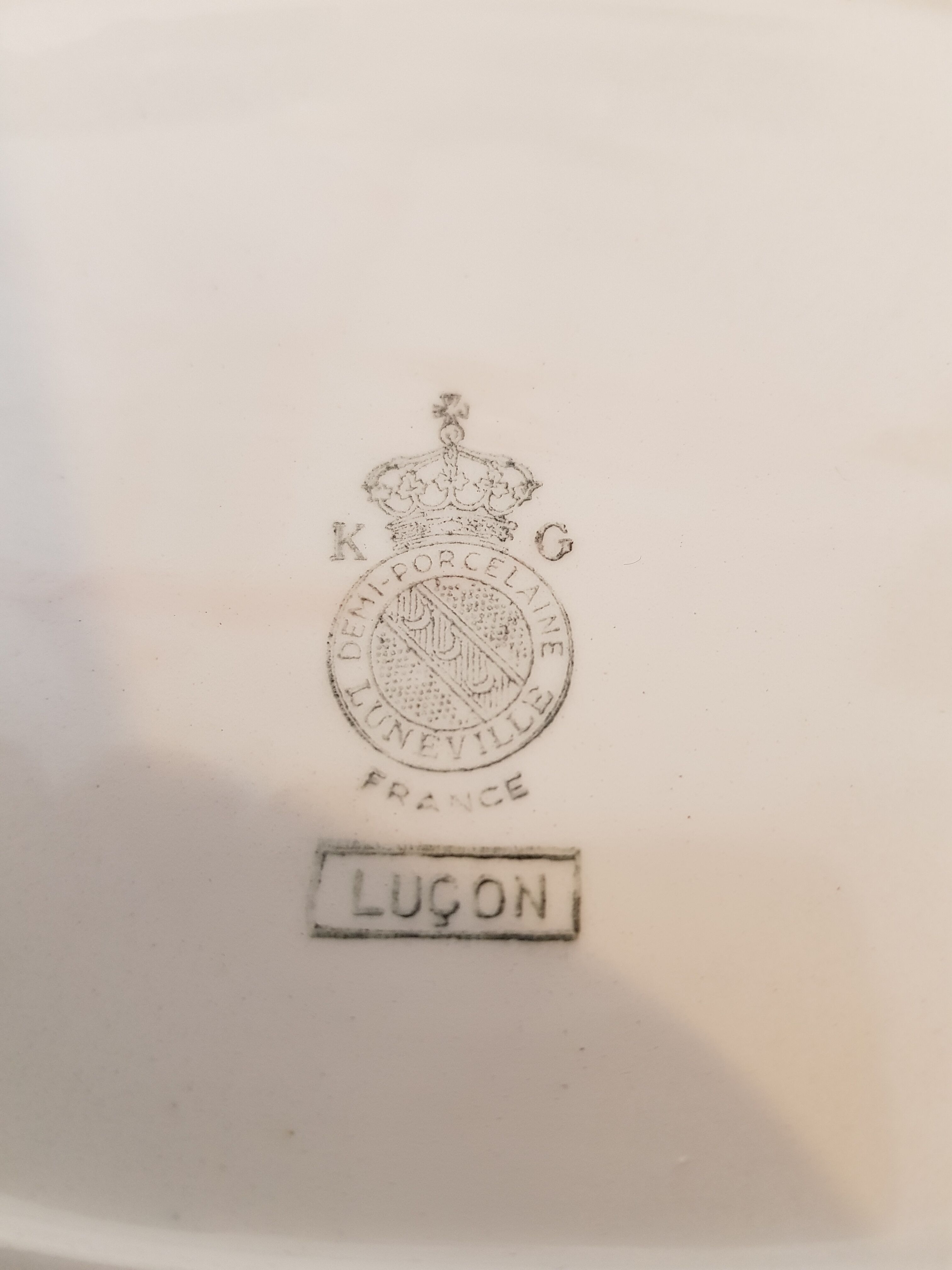 Plat Ovale Ancien En Cuivre - Fin XIXème Siècle - Cuivre Martelé - Déco Ou Collection