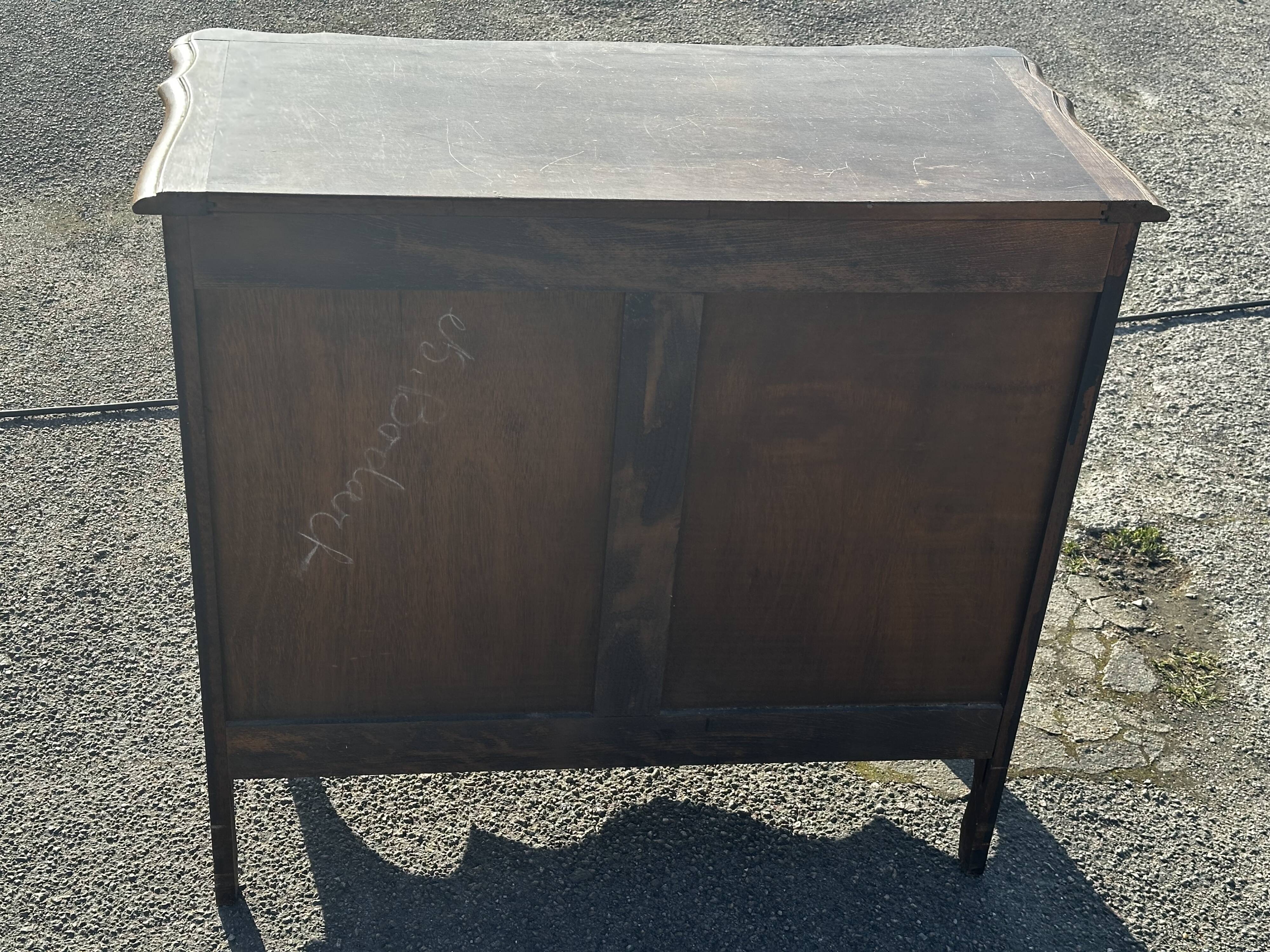 Chest of drawers, late 19th century, early 20th century