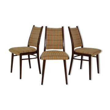 Mid-century set of Three Chairs by Ton,1960‘s.