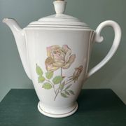 Ancienne cafetière / verseuse en Porcelaine de Limoges – Décor Rose et