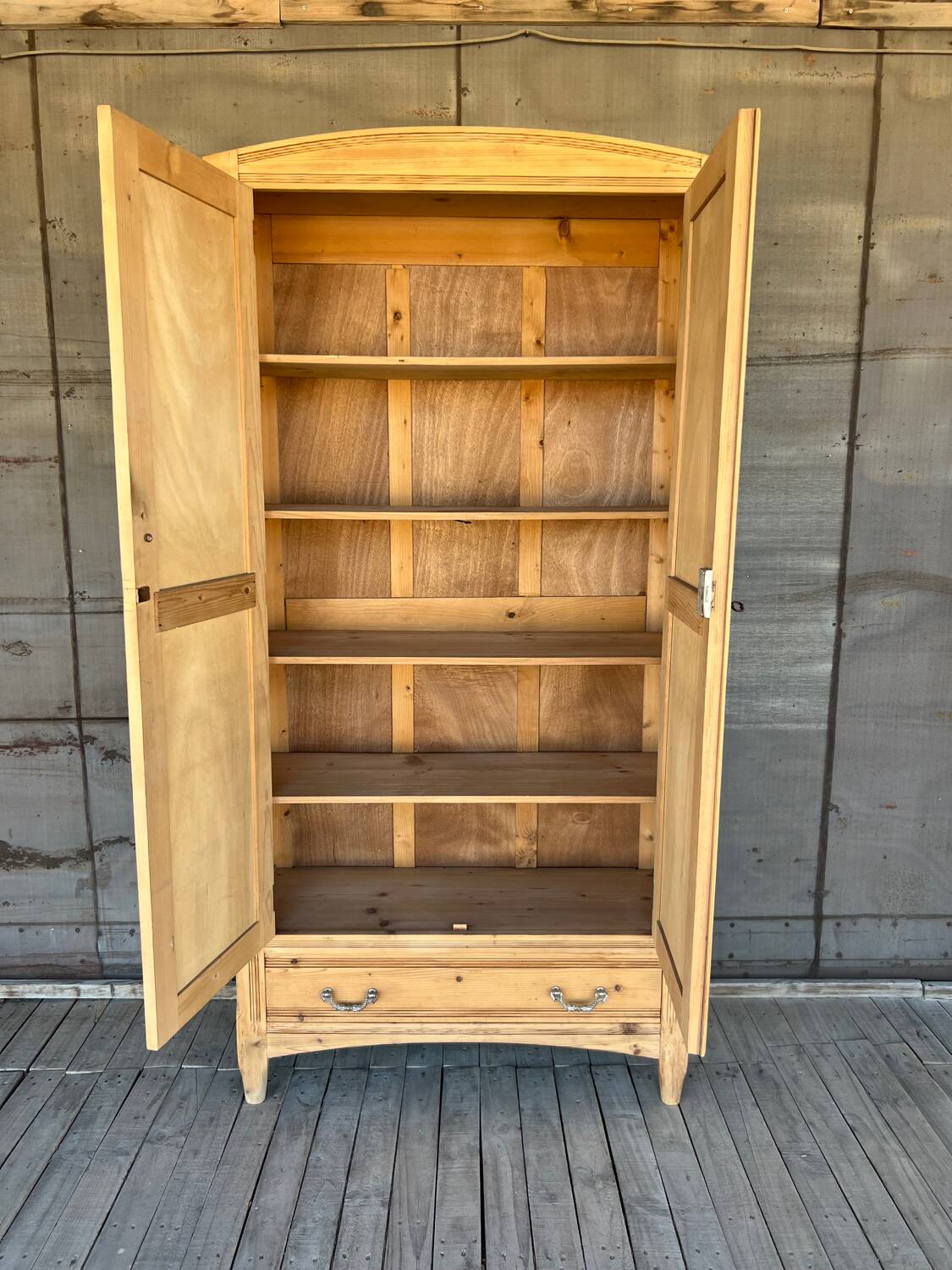 Raw wood wardrobe