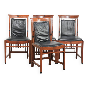 4 chaises de salle à