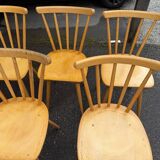 12 Scandinavian-style bistro chairs