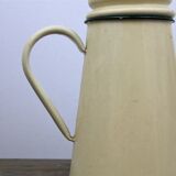 Enamelled sheet metal teapot