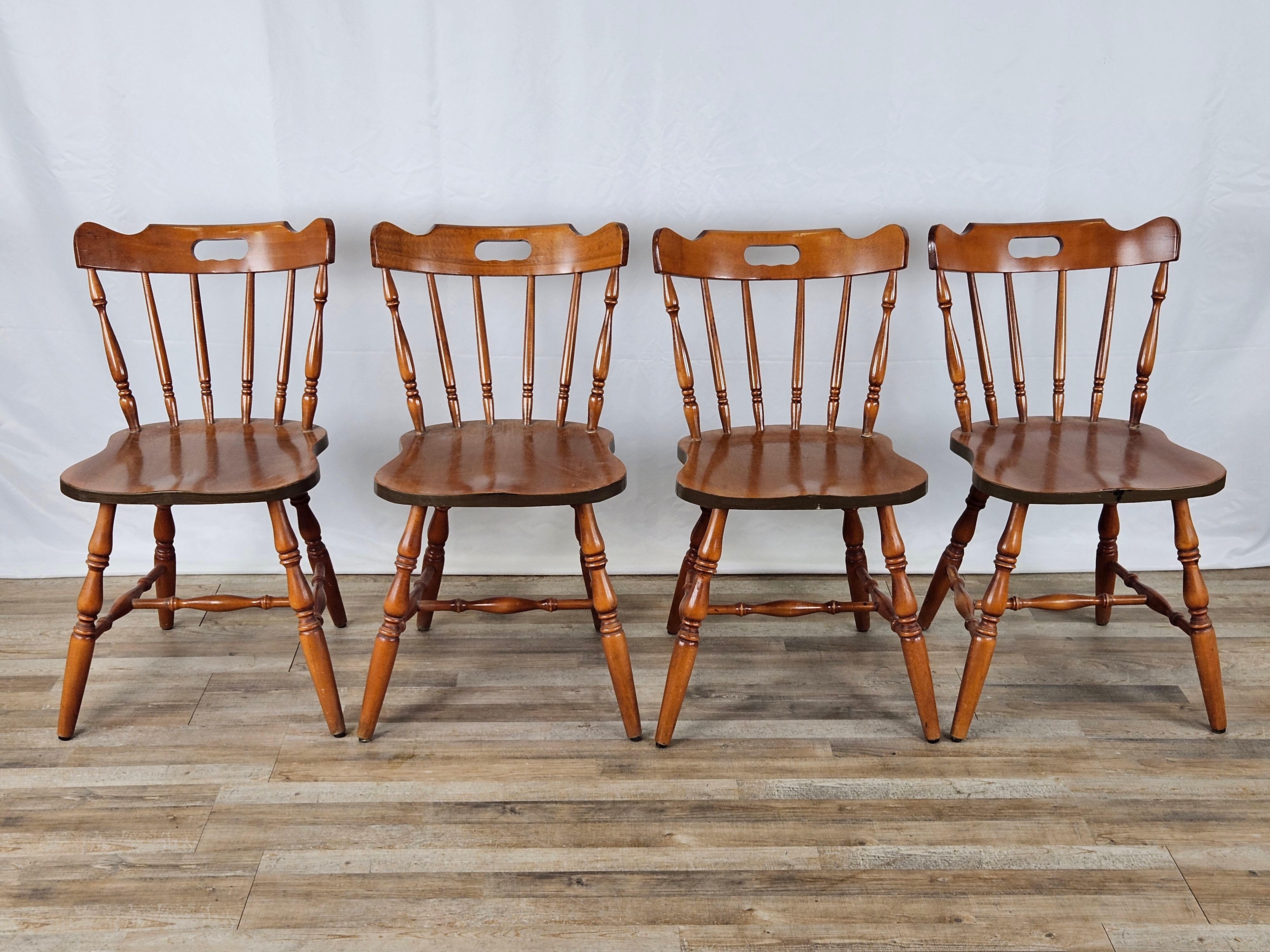 Set of 4 country style chairs, 80s