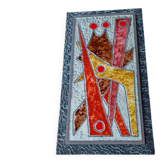 1960s wall decor in lava stone