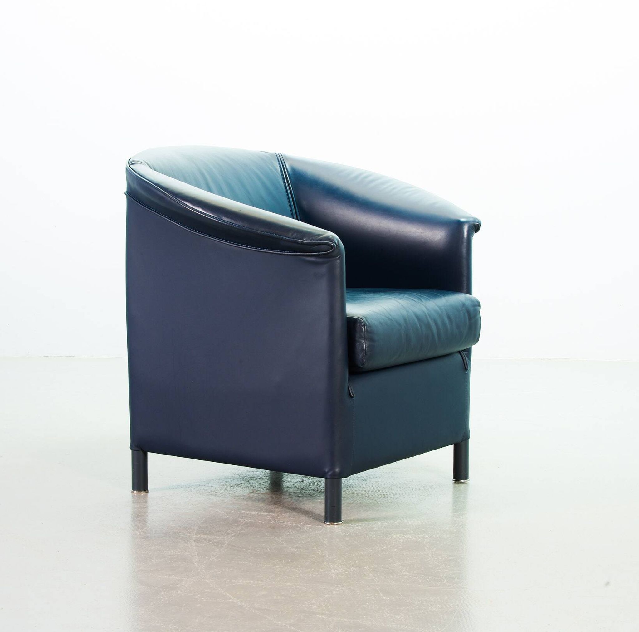 Wittmann Petrol Soft Leather Club Chair Model Aura  Designed by Paolo Piva