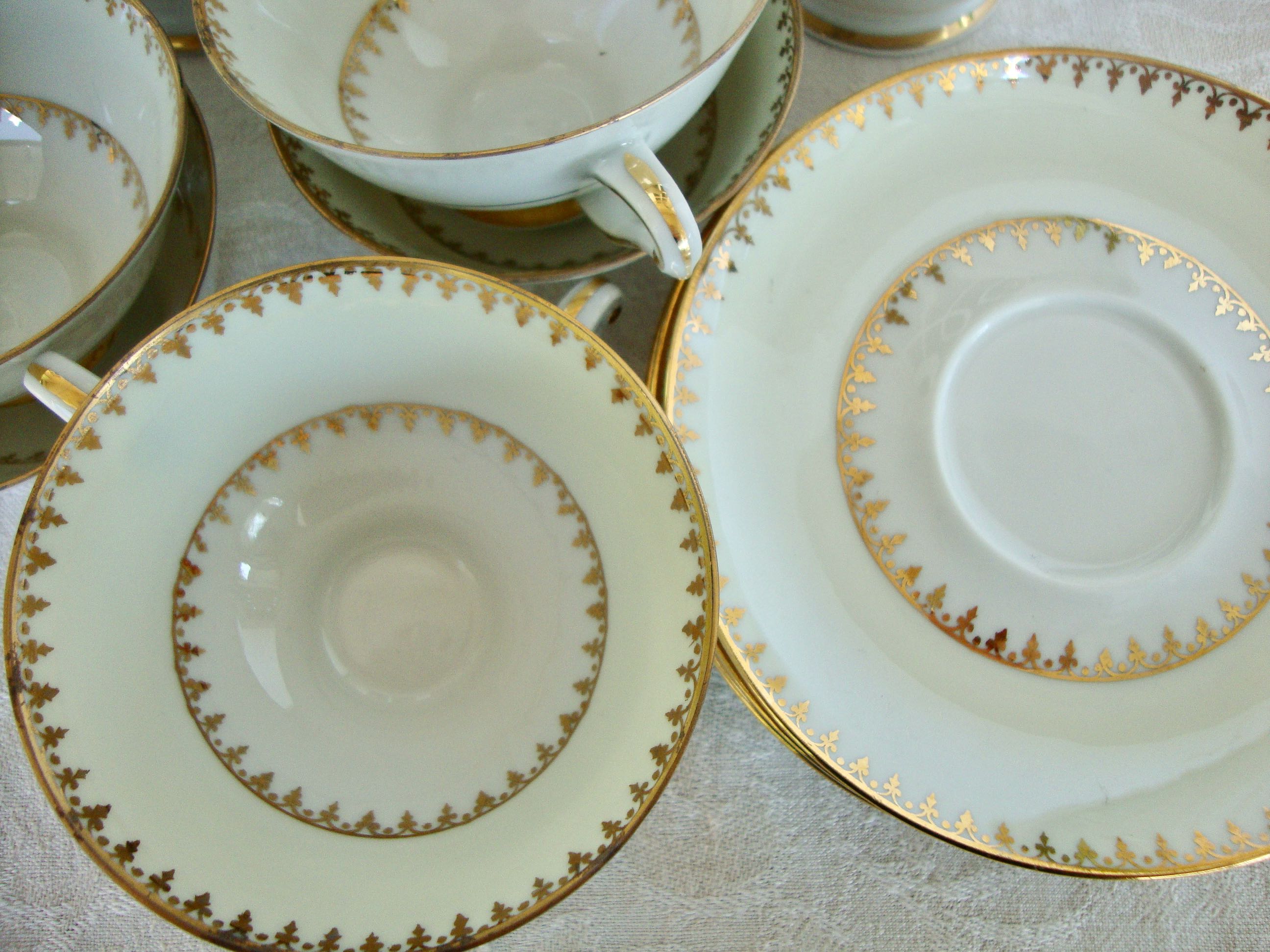 Coffee or porcelain tea service