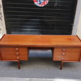 60s hairdresser White and Newton