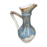 Sandstone pitcher