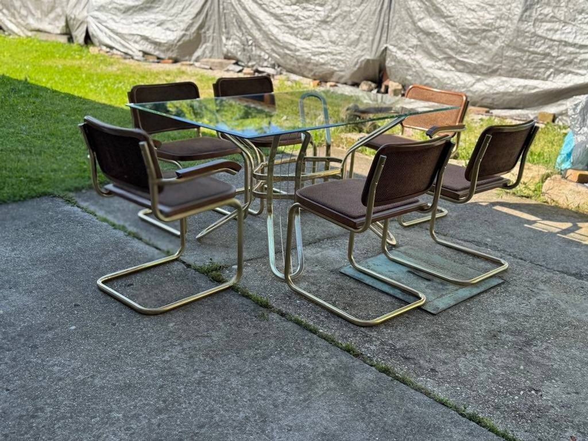 Italian brass dining set with table and chairs, 1970s, set of 7
