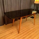 Type 1326 table designed by Stanisław Lejkowskie and Wacław Leśniewski, Poland, 1962