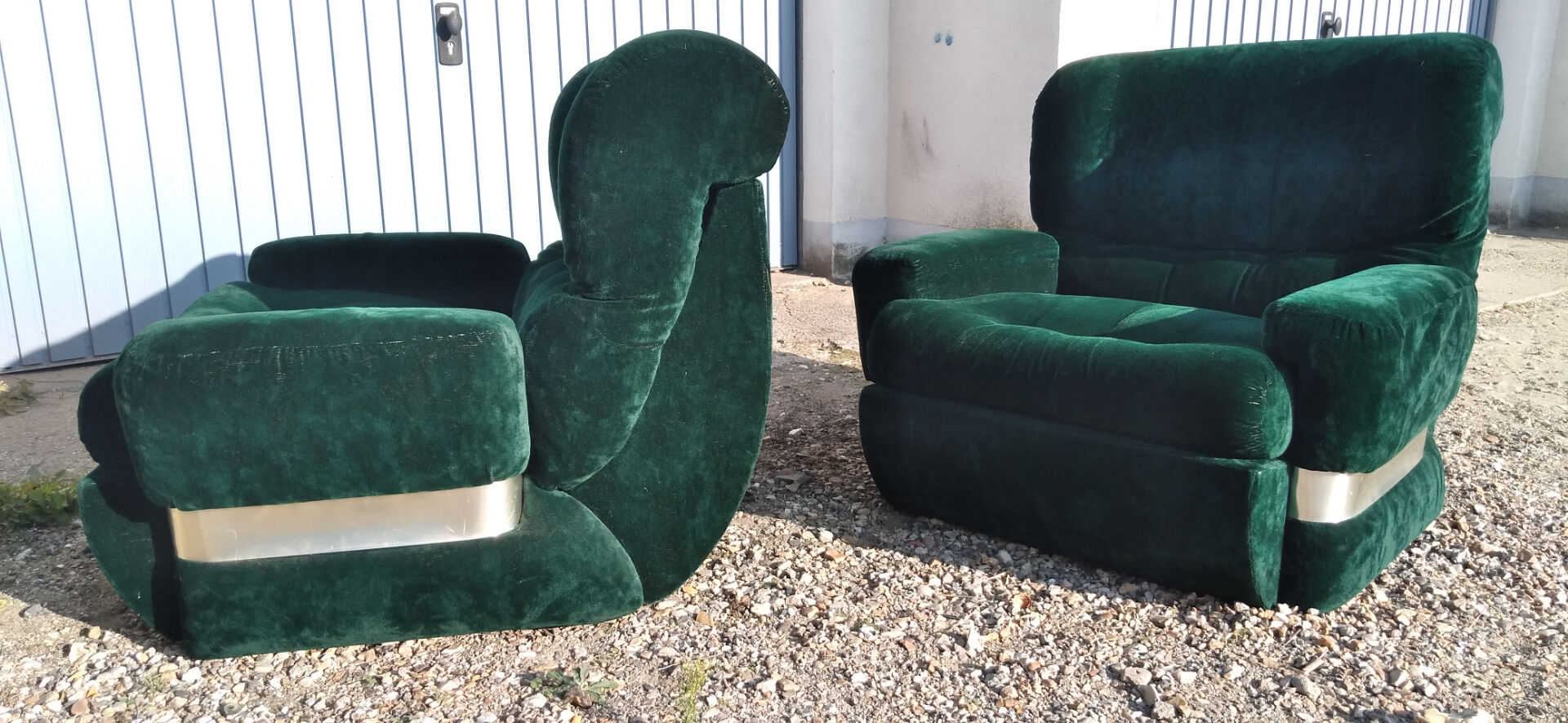 Pair of 70s armchairs