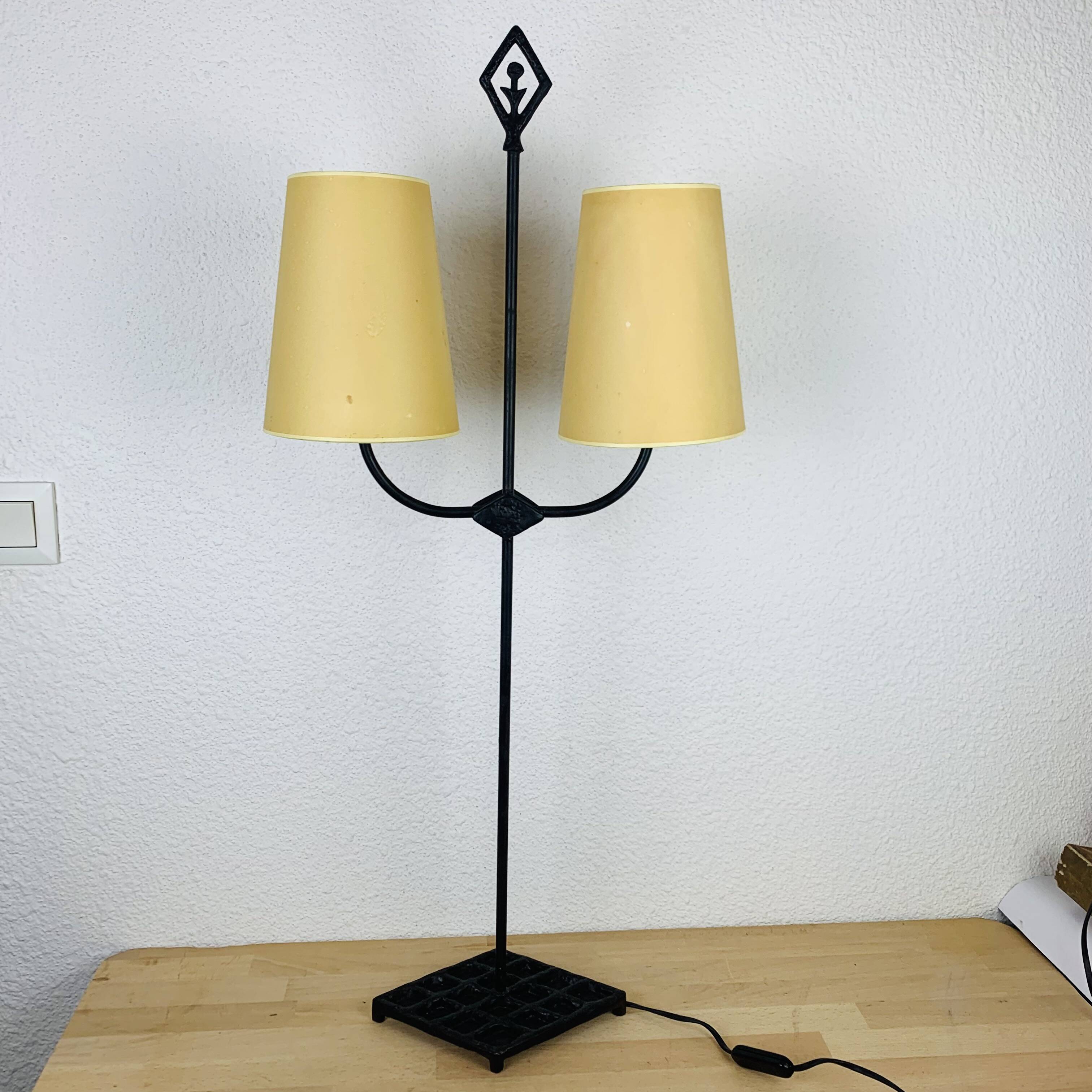 Brutalist lamp from Objet Insolite in metal, vintage