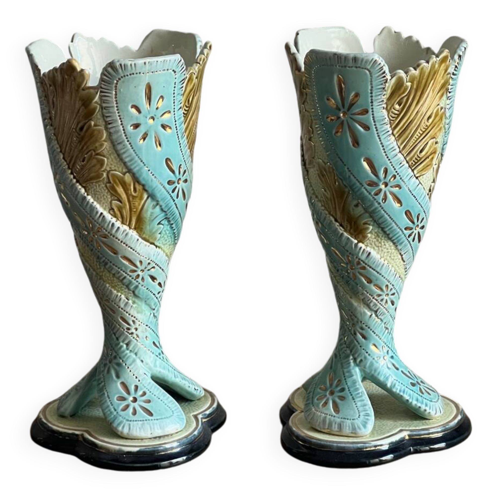 Paire de vases barbotine anciens