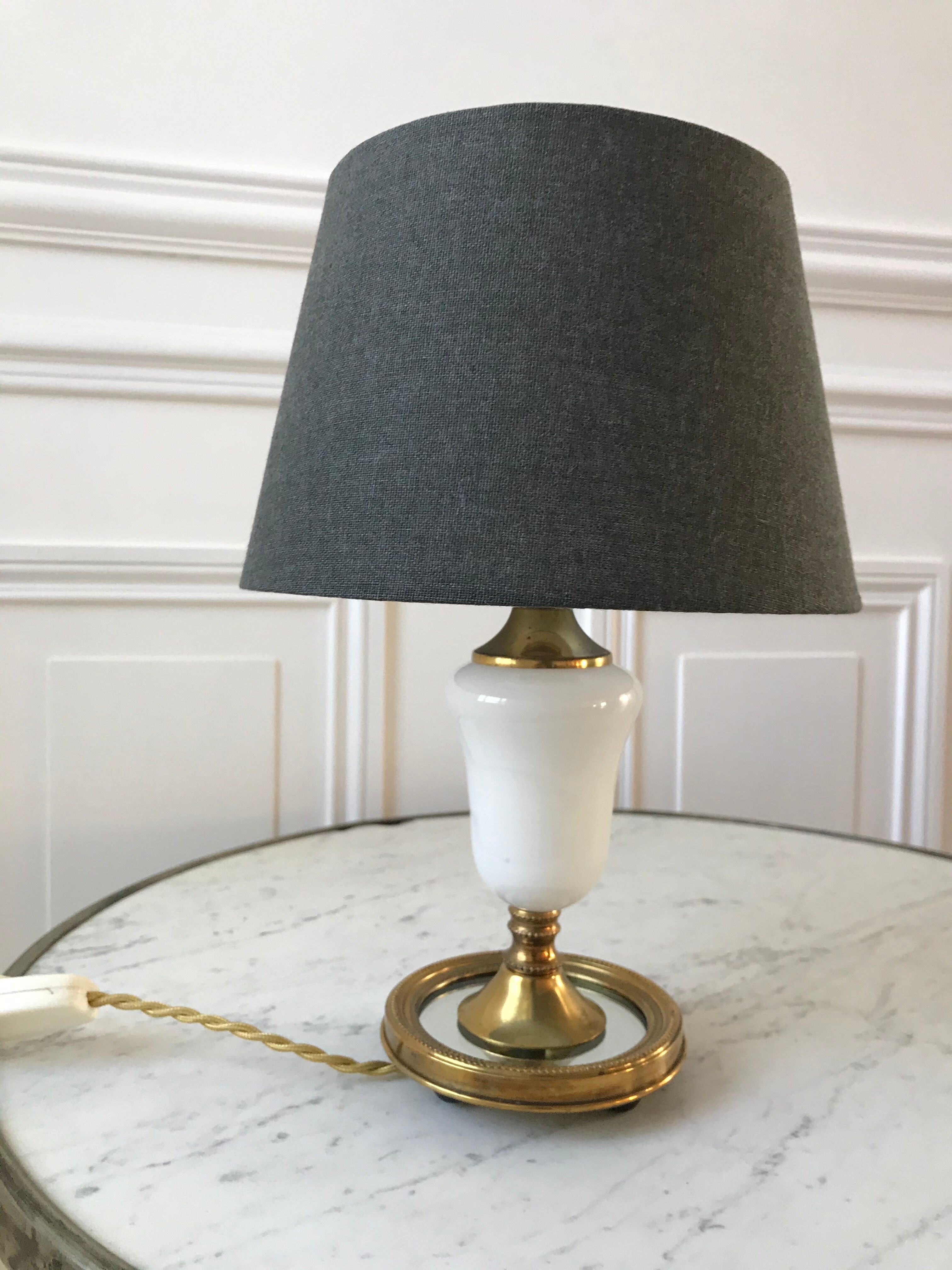 Table lamp in alabaster and brass 50s