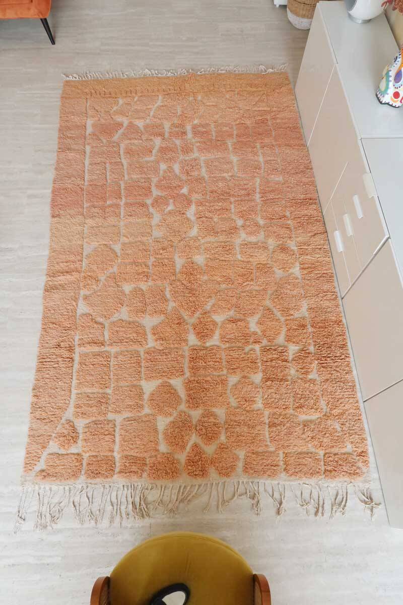 Large Berber rug Beni Ouarain ochre mottled wool